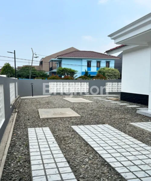 image TAMAN ROYAL, PINUS (4)