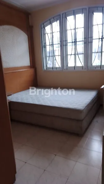 image RUMAH SIAP HUNI SEMI FURNISH PAKUWON INDAH VILLA VALENSIA !! (6)