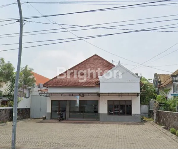 RUMAH LUAS DI KOTA  PASURUAN