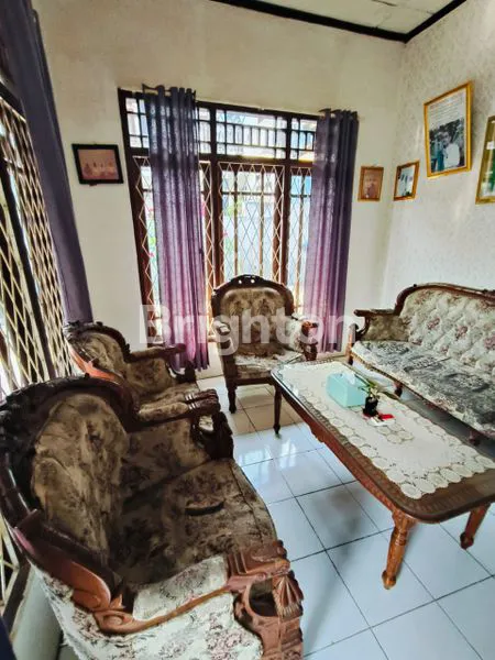 image RUMAH NYAMAN DAN ASRI POSISI HOOK PINGGIR TOLL CISALAK (3)