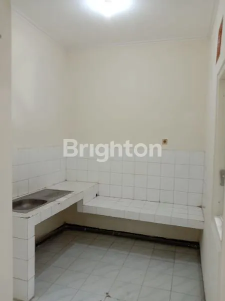 image RUMAH BERSIH TERAWAT SIAP HUNI STRATEGIS DEKAT KOTA & EXIT TOLLPONDOK MUTIARA (6)