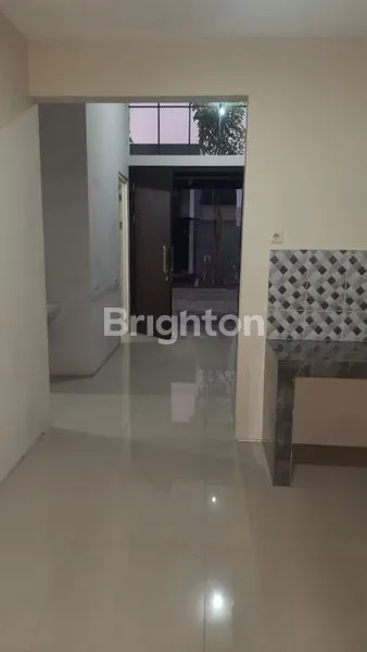 image GRAND SUNRISE, MENGANTI, GRESIK, RUMAH DI SEWAKAN (7)