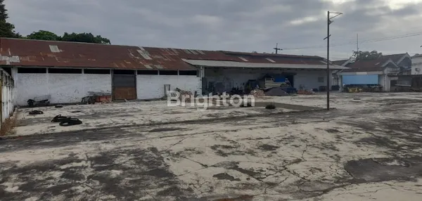 GUDANG LKS LUMAJANG KOTA, BEBAS BANJIR,CCK UTK USAHA KAYU, STOC BARANG