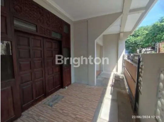 image RUMAH SIAP HUNI DI BANYUMANIK LOKASI STRATEGIS DAN NYAMAN (2)