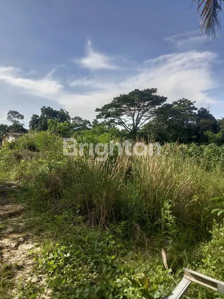 TANAH DI JUAL ,LOKASI 30 METER DARI PINGGIR JALAN RAYA, AREA KUKAR KILO 27