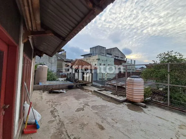 image RUMAH DEKAT TRANS STUDIO MALL GATOT SOEBROTO (8)