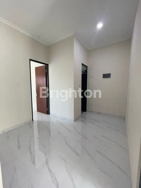 image RUMAH DUA TINGKAT KEDUNG BARUK  (7)