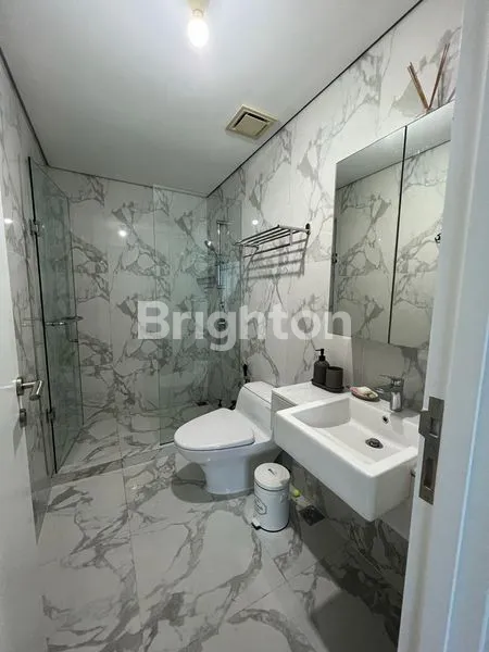 image DIJAMIN TERMURAH PRIVATE LIFT APARTMENT VOILA CIPUTRA WORLD MAYJEN (6)