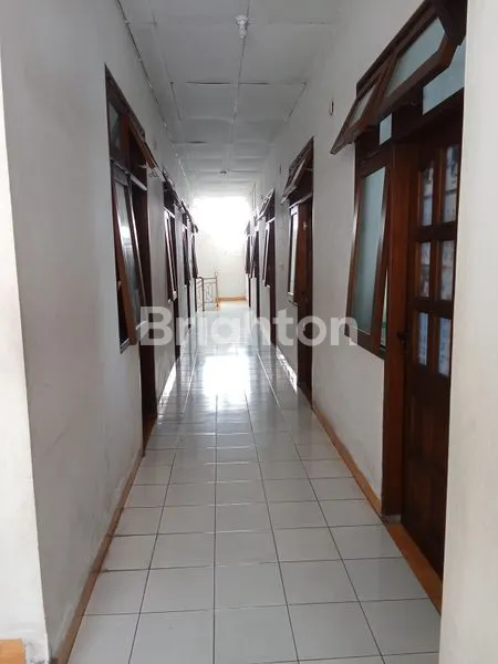 image RUMAH KOST 12 KAMAR STRATEGIS DEKAT UK PETRA KUTISARI SURABAYA (1)