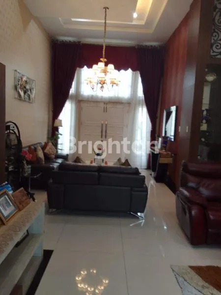 image FULL PERABOT RUMAH ELITE NAN MEGAH SERTA MEWAH DI TANJUNG SARI MEDAN SELAYANG (4)