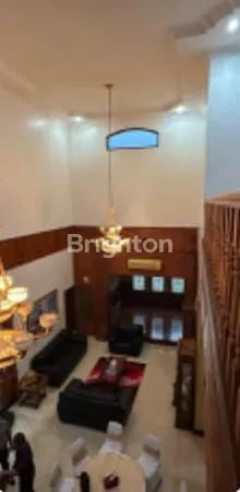 image RUMAH SULTAN FULL PERABOT SANGAT LUAS DAN MEWAH DI DAERAH JOHOR MEDAN (2)