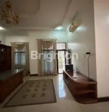 image RUMAH SULTAN FULL PERABOT SANGAT LUAS DAN MEWAH DI DAERAH JOHOR MEDAN (6)