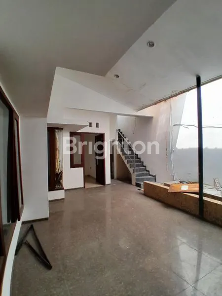 image TURUN HARGA!!! RUMAH  DI PUSAT KOTA, PERUMAHAN ARJOSARI  MALANG (6)