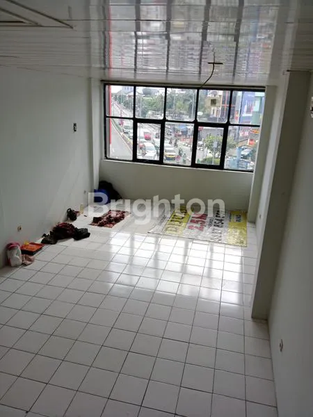 image RUKO LOKASI STRATEGIS DIPUSAT KOTA DEPOK (4)