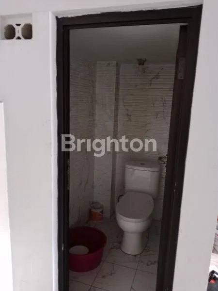 image RUKO LOKASI STRATEGIS DIPUSAT KOTA DEPOK (8)