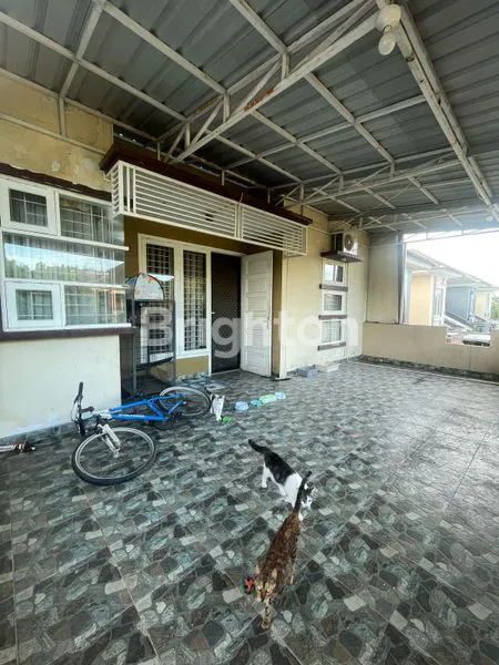 image DIJUAL CEPAT RUMAH CANTIK 2 LANTAI DI BALIKPAPAN BARU (6)