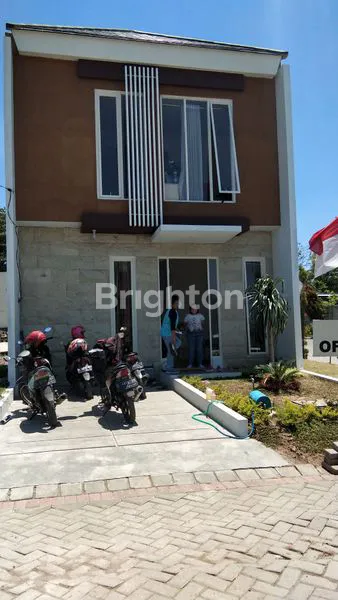 image PRIMARY SUMPUT MURAH HARGA 300 JT AN RUMAH SAVANA REGENCY DRIYOREJO - GRESIK (2)