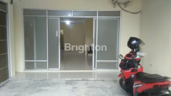 image RUKO 2 LANTAI EX KLINIK STRATEGIS DI CIMAHI DEKAT KAMPUS UNJANI DAN RS DUSTIRA (1)