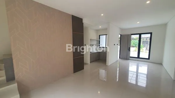 image RUMAH DI CITRALAND UTARA (2)