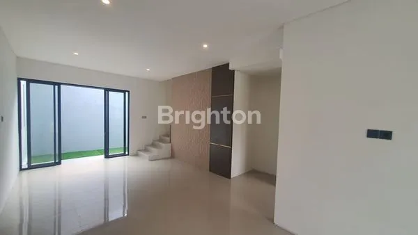 image RUMAH DI CITRALAND UTARA (4)