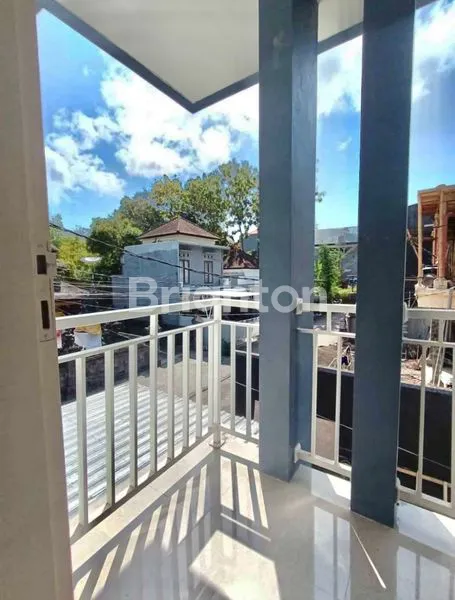 image RUMAH SIAP HUNI DI TAMAN GRIYA JIMBARAN (7)