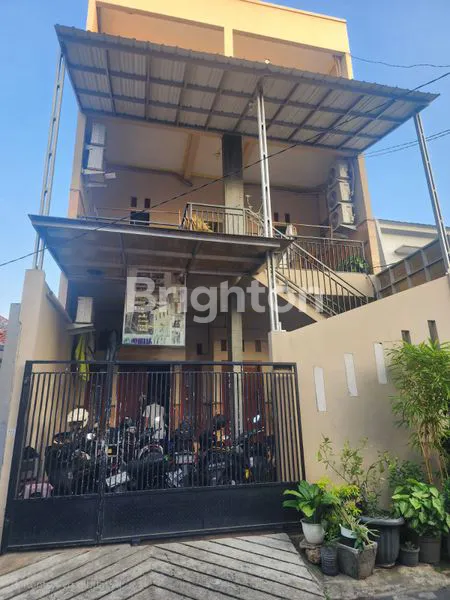 RUMAH KOSAN 3 LANTAI DI RAWASARI JAKARTA PUSAT