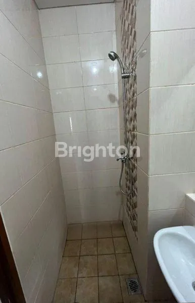 image APARTEMEN STUDIO MEZZANINE FULL FURNISHED DI LANTAI 7, DEKAT UI (3)