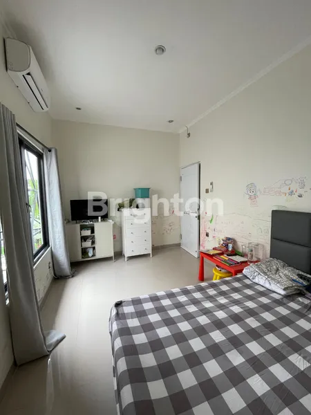 image RUMAH DEKAT STASIUN LRT DESAIN MINIMALIS DAN UNIK  (4)