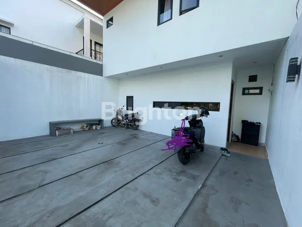 image RUMAH DEKAT STASIUN LRT DESAIN MINIMALIS DAN UNIK  (8)