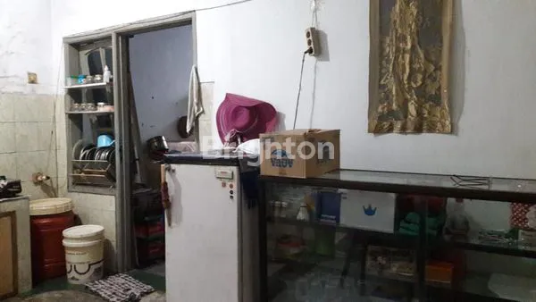 image RUMAH RENOVASI SIAP HUNI DEKAT PASAR,EXIT TOL 15 MENIT,ROW JALAN 7M DENGAN LINGKUNGAN RAMAH (5)