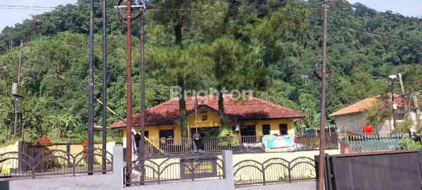 image RUMAH TINGGAL DAN RESTORAN SUASANA  NYAMAN DAN ASRI DI SUBANG JAWA BARAT (2)