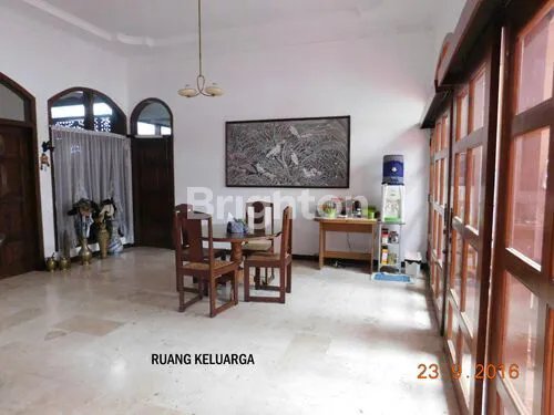 RUMAH EKSOTIS DAERAH BATU.