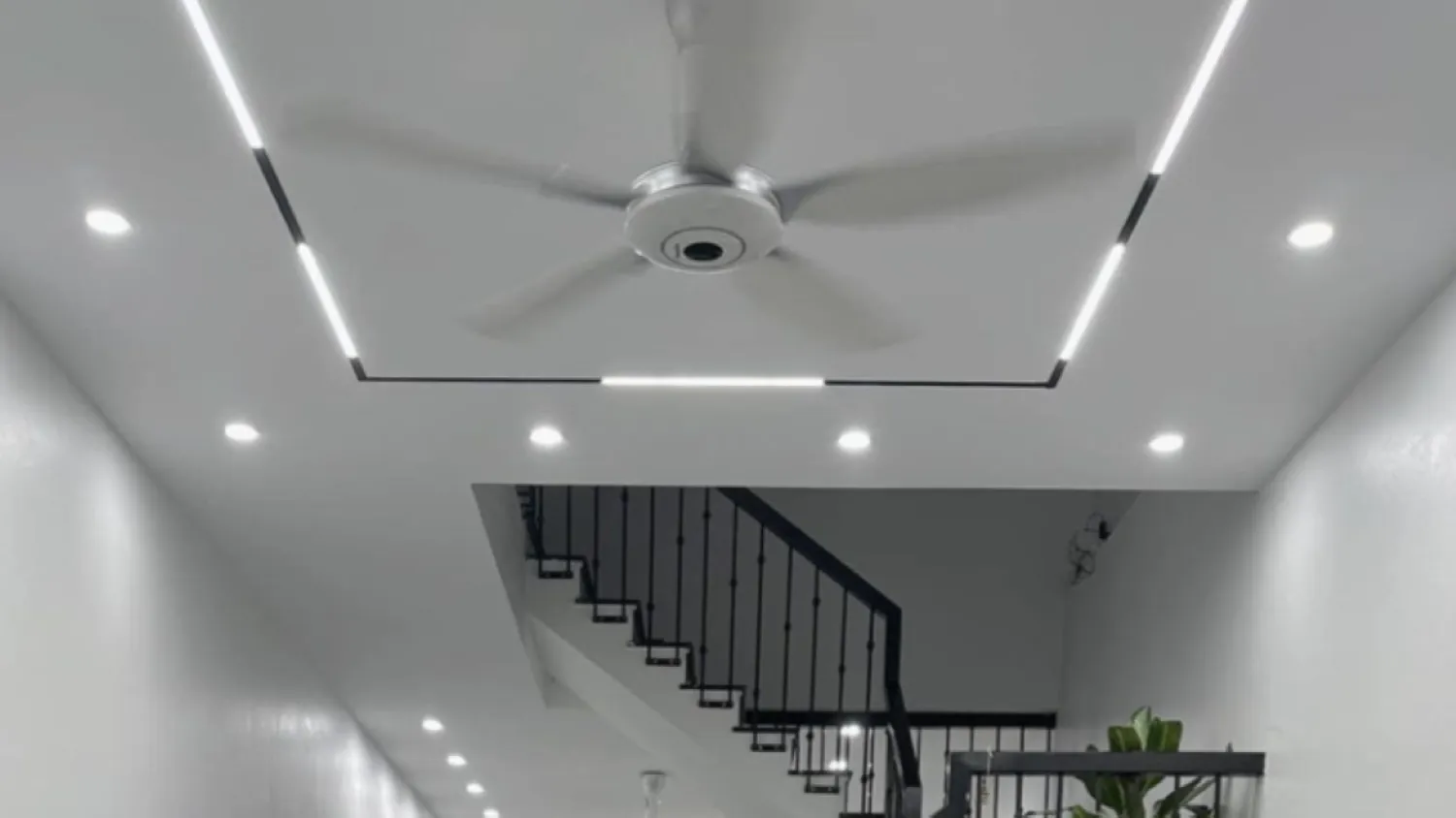 model plafon pvc ruang tamu terbaru 9