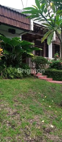 RUMAH HITUNG TANAH DI SETRA SARI BANDUNG UTARA