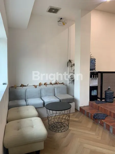 image KANTOR 2 LANTAI LOKASI JAGIR SURABAYA (2)