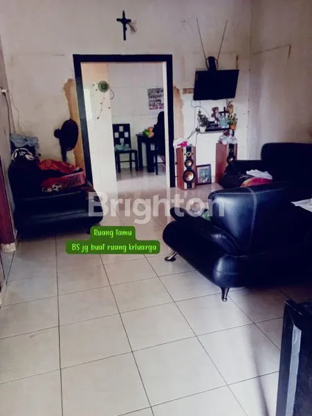 image RUMAH SECOND OMAH GREENLAND MENGANTI  (2)