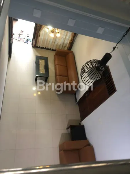 image DISEWAKAN RUMAH CANTIK DENGAN FASILITAS FULL FURNISHED.DERAH PUSAT KOTA BALIKPAPAN (3)