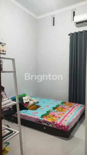 image RUMAH CANTIK LOKASI STRATEGIS NGRONGGO KOTA KEDIRI (8)