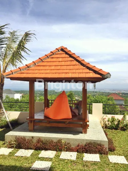 image VILLA MEWAH 3 LANTAI VIEW LAUT & GWK! LUAS 1000M² DI JIMBARAN – FULL FURNISHED (2)
