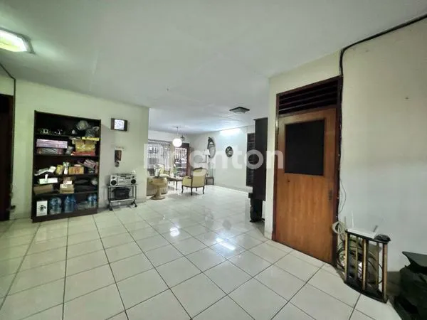 image RUMAH 1,25 LANTAI LUAS DALAM KOMPLEK MINI DI CIDODOL, KEBAYORAN LAMA (6)