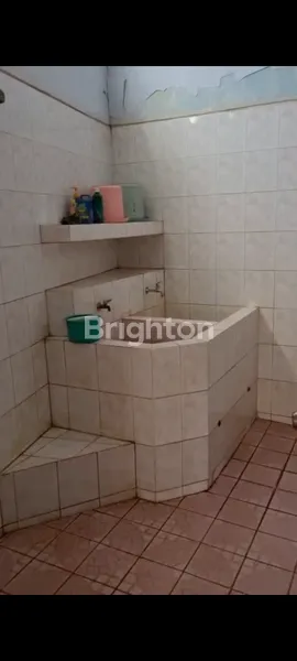 image RUKO BESAR DI TENGAH KOTA LUMAJANG (8)