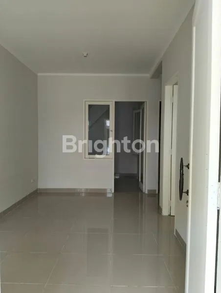 image RUMAH 1 1/2 LANTAI SIAP HUNI DI DALAM CLUSTER LEGENDA WISATA CIBUBUR, GUNUNG PUTRI, BOGOR, JAWA BARAT  (2)