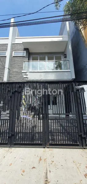 image RUMAH BARU GRENVILE JAKARATA BAEAT (1)