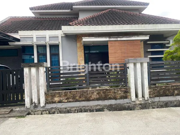 image HUNIAN HOOK SELANGKAH KE SMAN6 BALIKPAPAN (1)