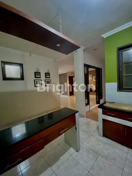 image RUMAH TERAWAT SIAP HUNI INCARAN PEMILIK MOBIL LISTRIK DI LEGENDA WISATA CIBUBUR, CILEUNGSI, BOGOR (3)