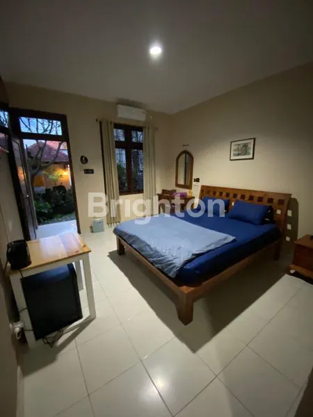 image RUMAH PRIBADI DAN 6 KAMAR GUEST HOUSE DI PURI GADING JIMBARAN BALI (4)