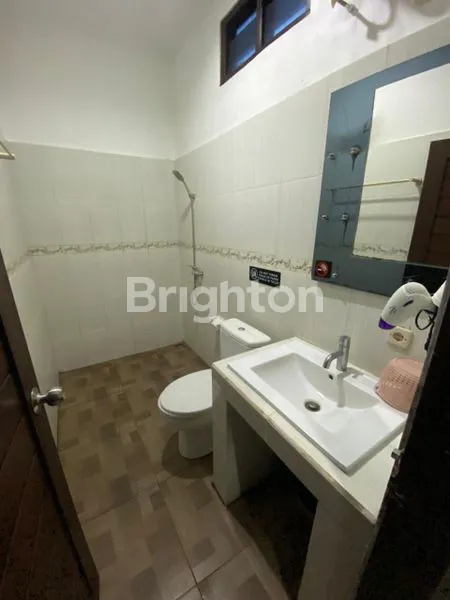 image RUMAH PRIBADI DAN 6 KAMAR GUEST HOUSE DI PURI GADING JIMBARAN BALI (5)