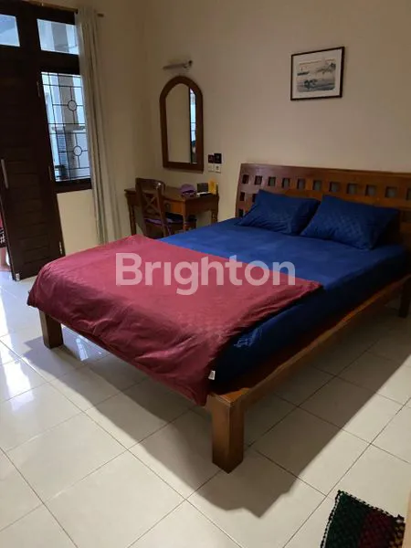 image RUMAH PRIBADI DAN 6 KAMAR GUEST HOUSE DI PURI GADING JIMBARAN BALI (7)