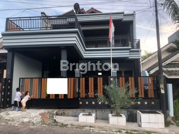 image DISEWAKAN RUMAH CANTIK DENGAN FASILITAS FULL FURNISHED.DERAH PUSAT KOTA BALIKPAPAN (1)