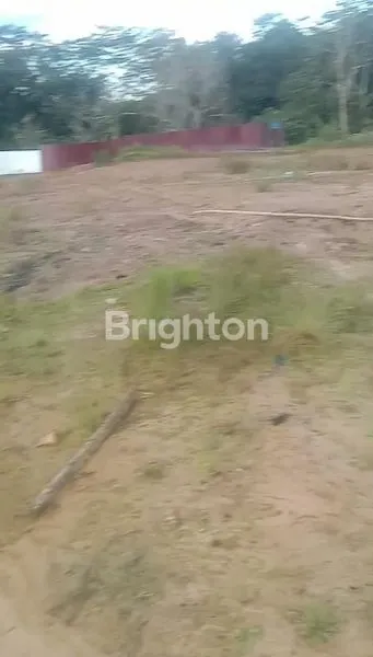 image DI KONTRAK KAN LOKASI LAHAN PARKIR TRAILER DAN KONTAINER (7)